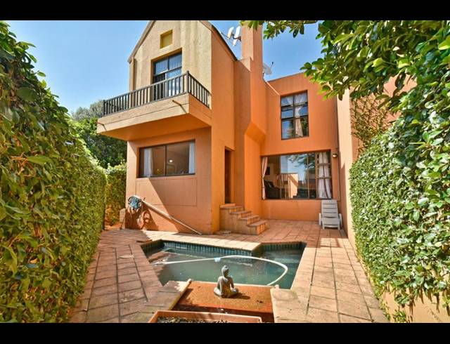 4 BEDROOM CLUSTER FOR SALE IN BOSKRUIN